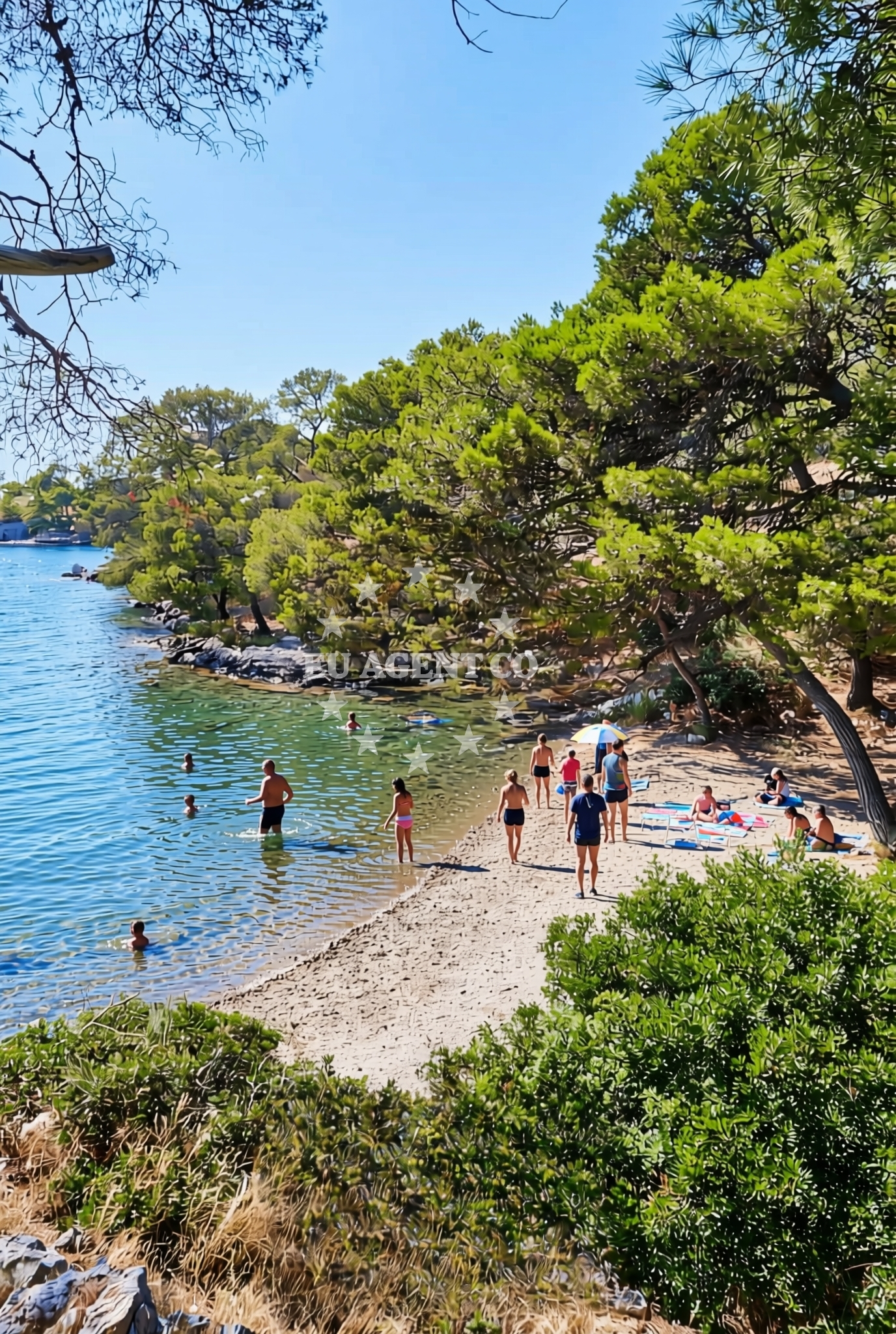 Beach facilities and surroundings at Oštra glavica, Šibenik Beach in Oštra glavica