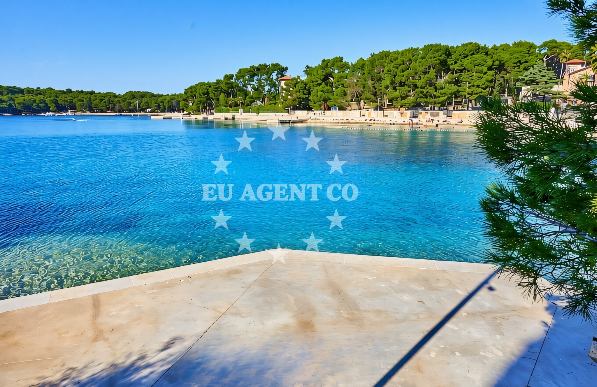 Sea and coastal view of Ostrugova jug, Mali Lošinj (Lošinj) Beach in Ostrugova jug