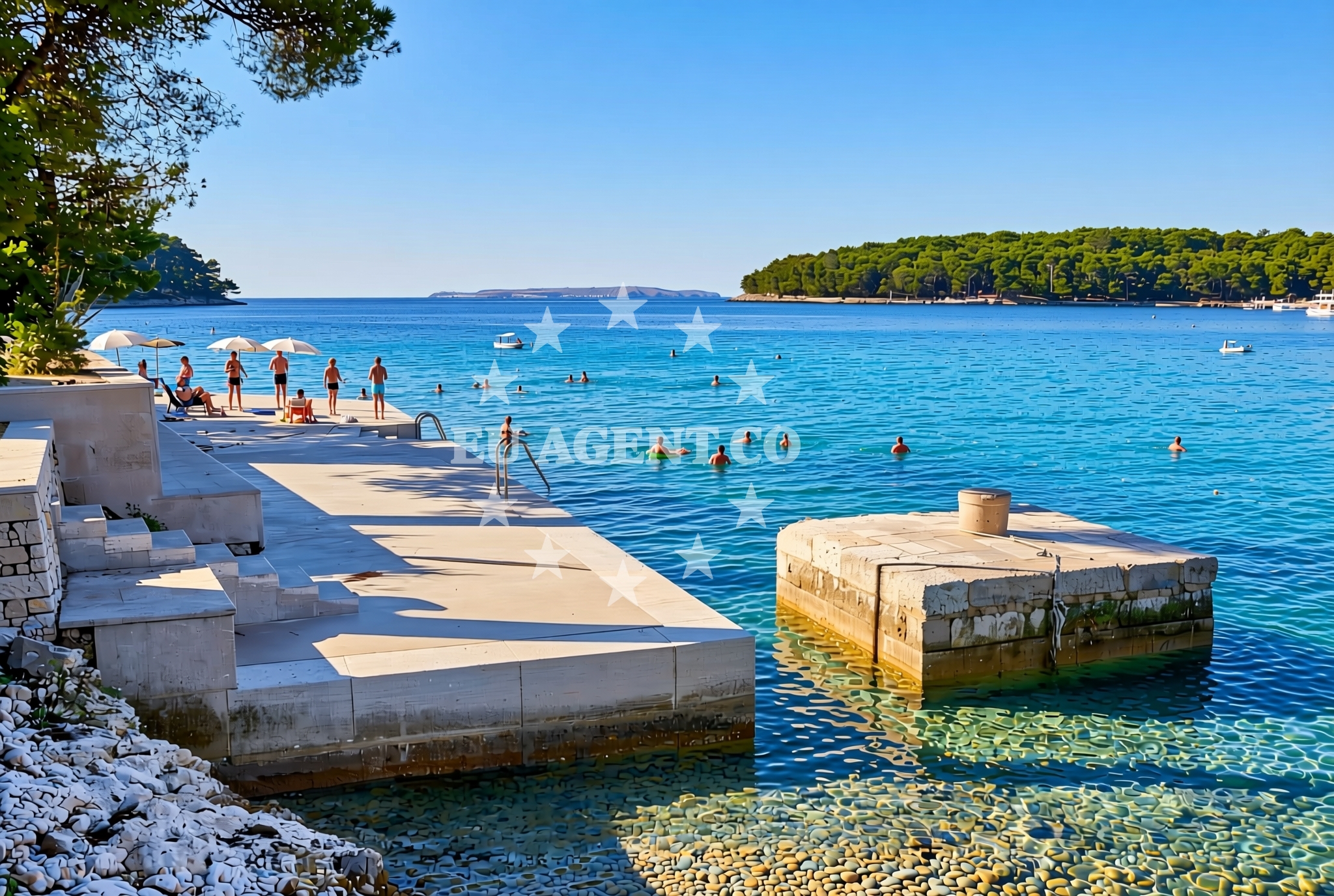 Additional view of Ostrugova jug, Mali Lošinj (Lošinj) Beach in Ostrugova jug