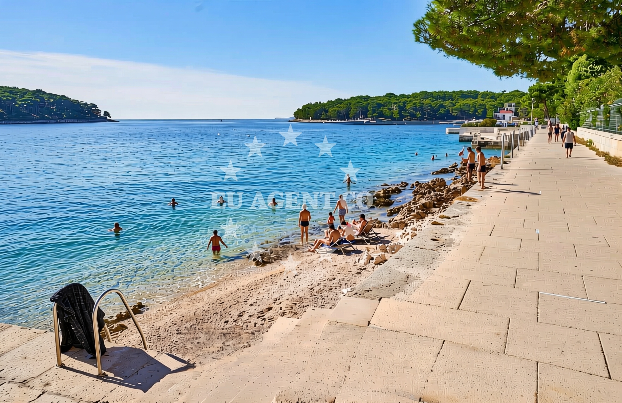 Additional view of Ostrugova zapad, Mali Lošinj (Lošinj) Beach in Ostrugova zapad
