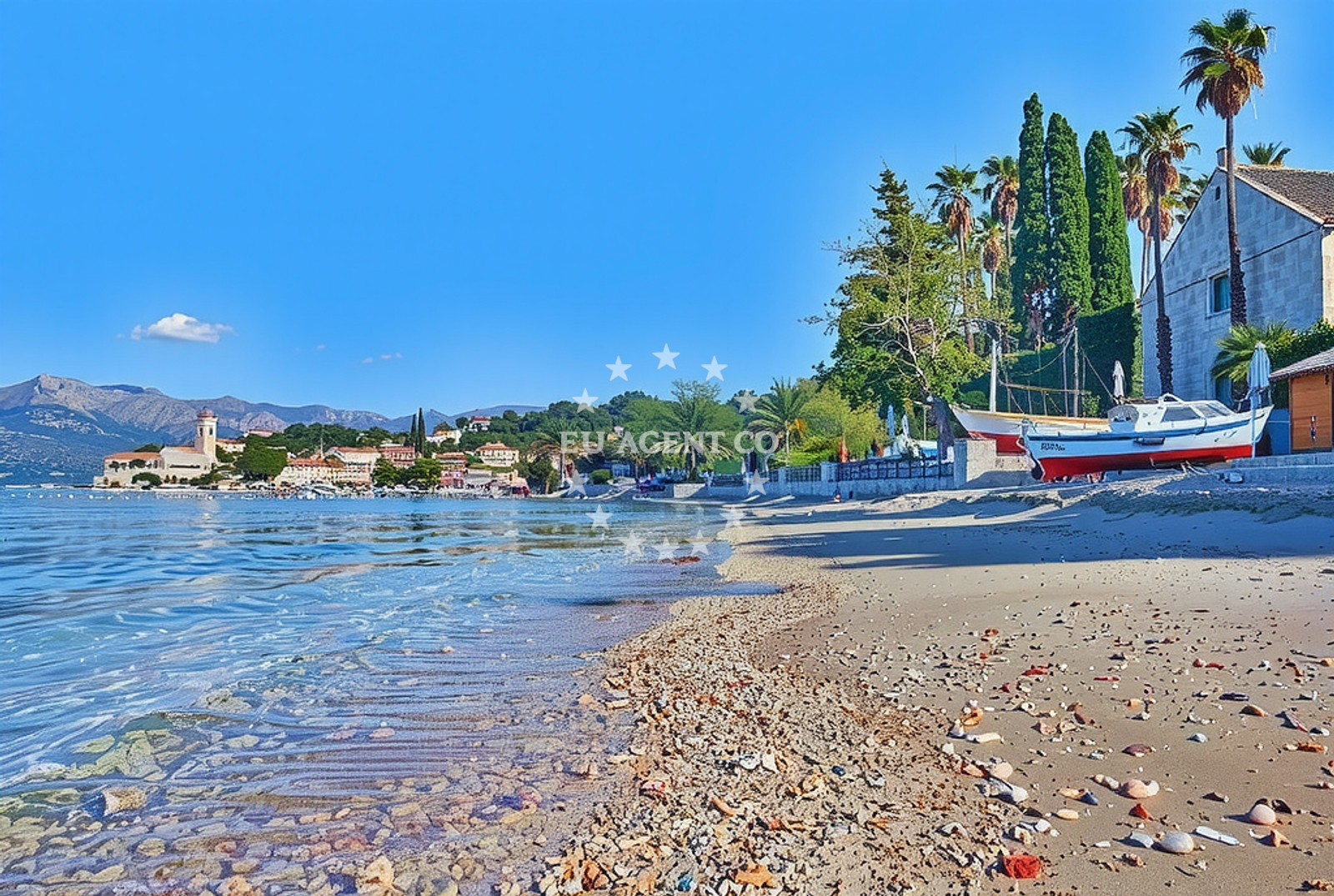 Additional view of Otok Sipan II beach