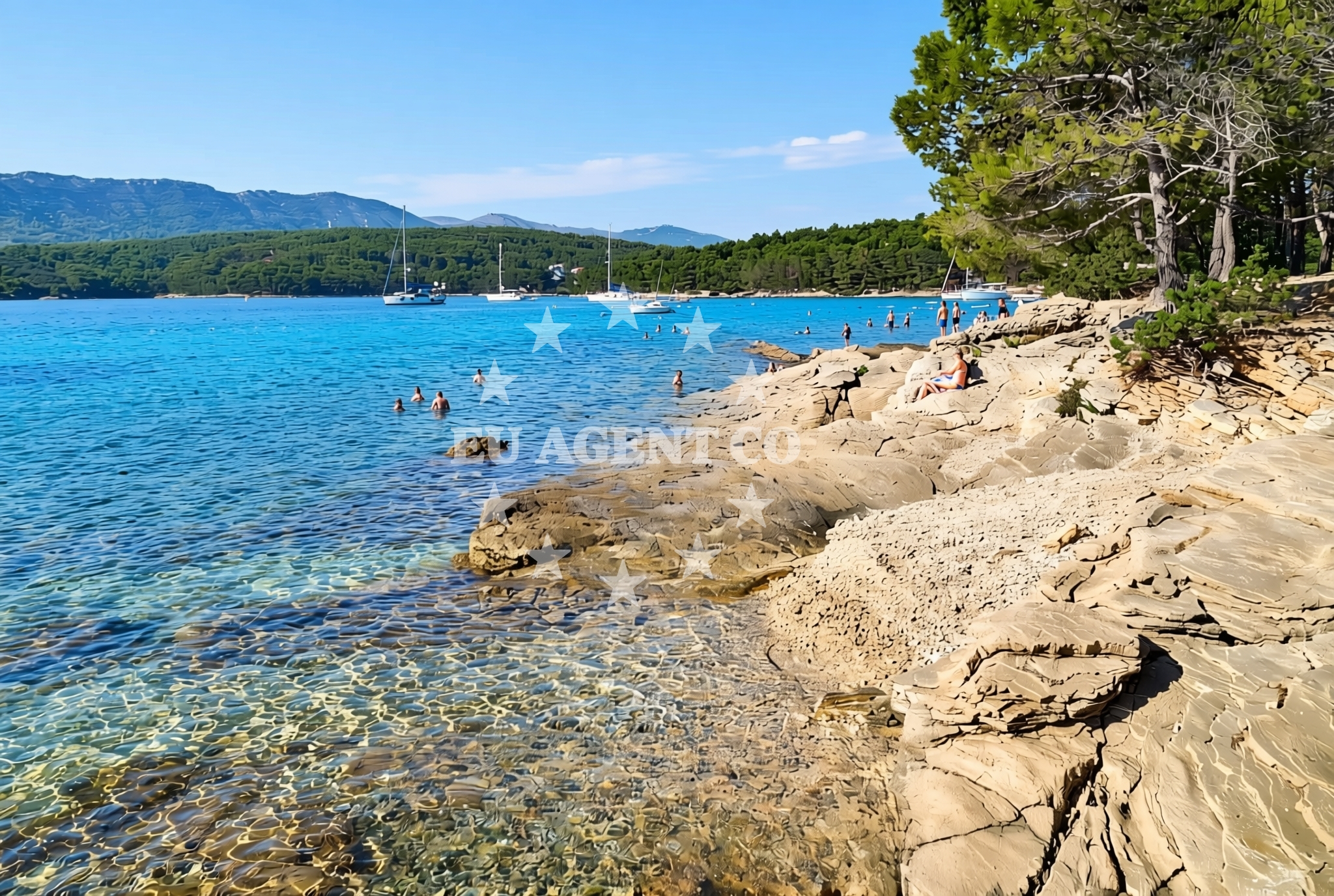 Shoreline and swimming area at Paklena sredina, Vrboska (Hvar) Beach in Paklena sredina
