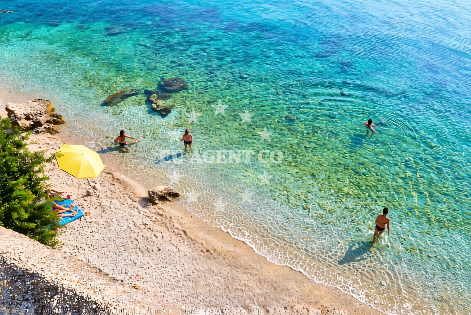 Shoreline and swimming area at Pakline, Brist Beach in Pakline