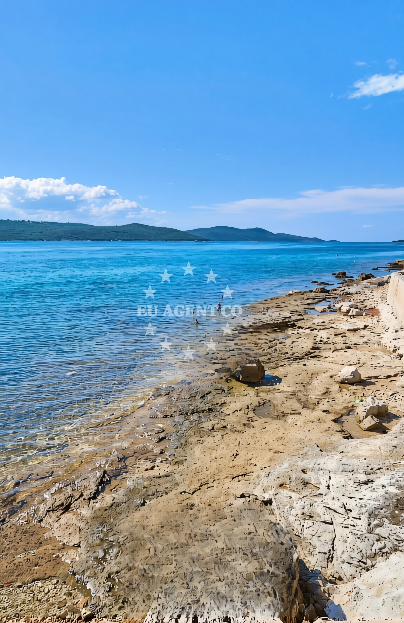 Additional view of Paračica jug, Rivanj (Rivanj) Beach in Paračica jug