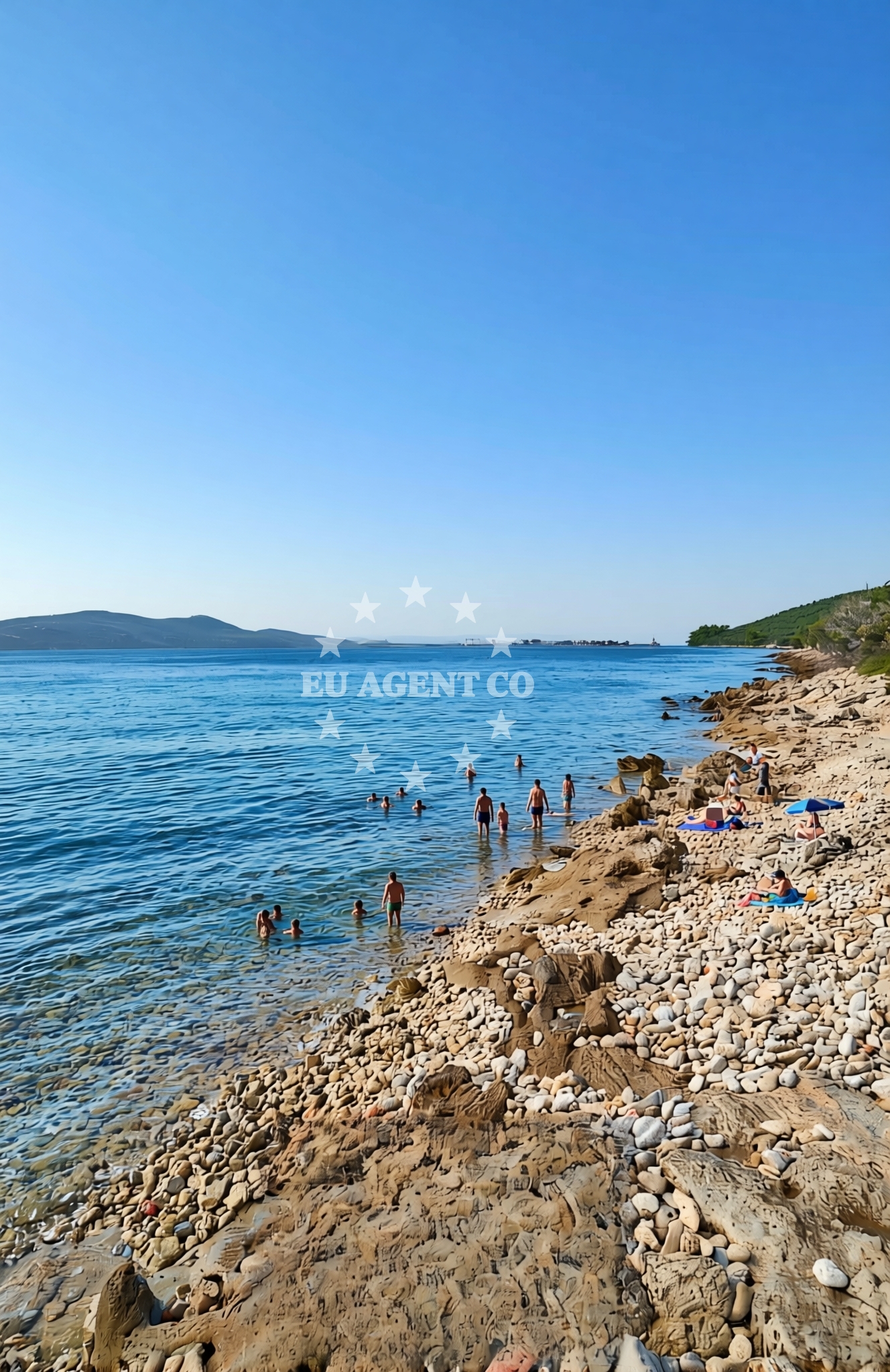 Additional view of Paračica sjever, Rivanj (Rivanj) Beach in Paračica sjever