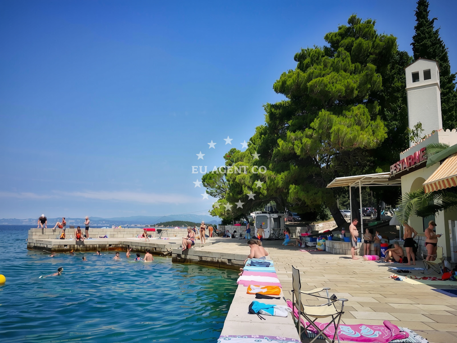Shoreline and swimming area at Paradise beach in Put Haludova, Malinska