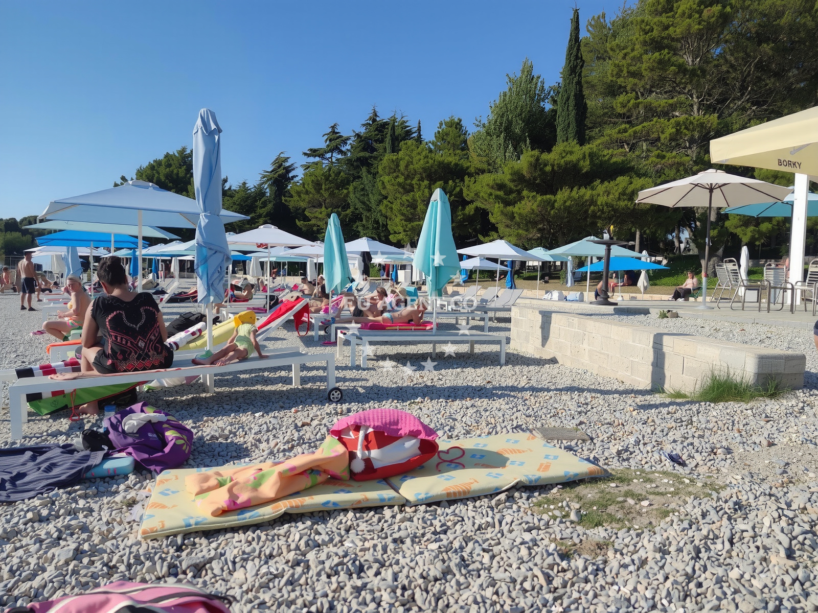 Additional view of Parentino beach