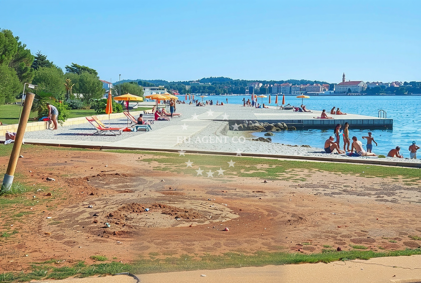 Additional view of Parentino beach