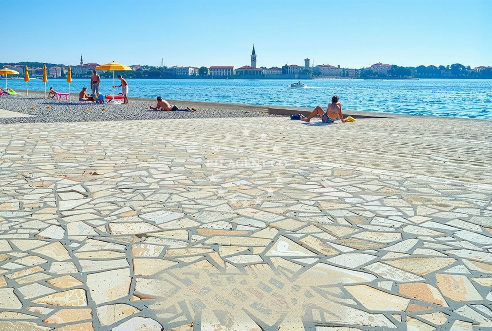 Additional view of Parentino beach