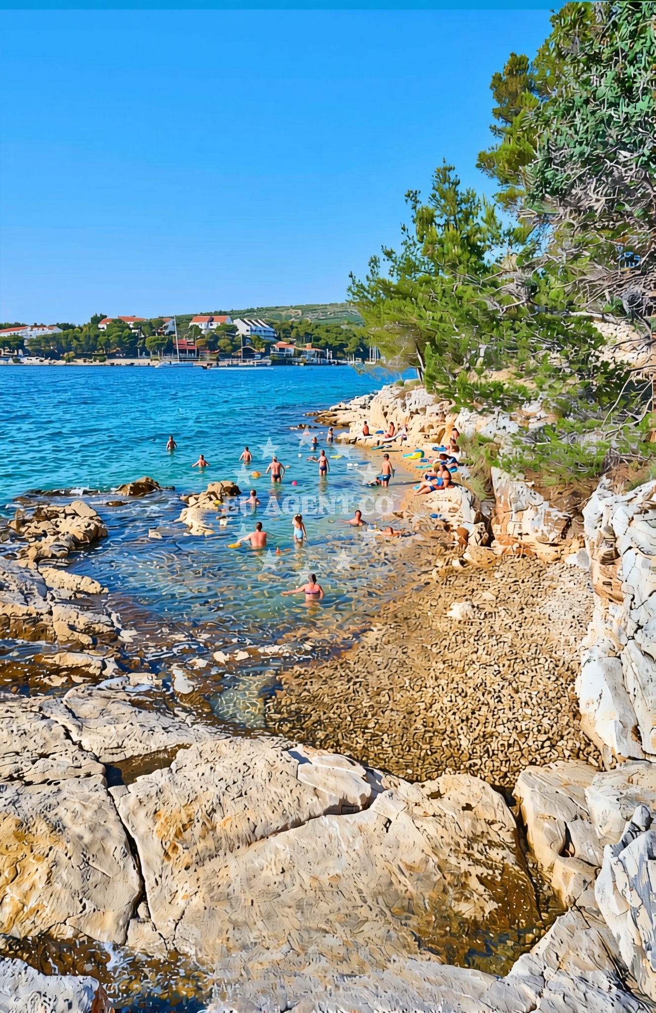 Shoreline and swimming area at Pasika istok, Milna (Brač) Beach in Pasika istok