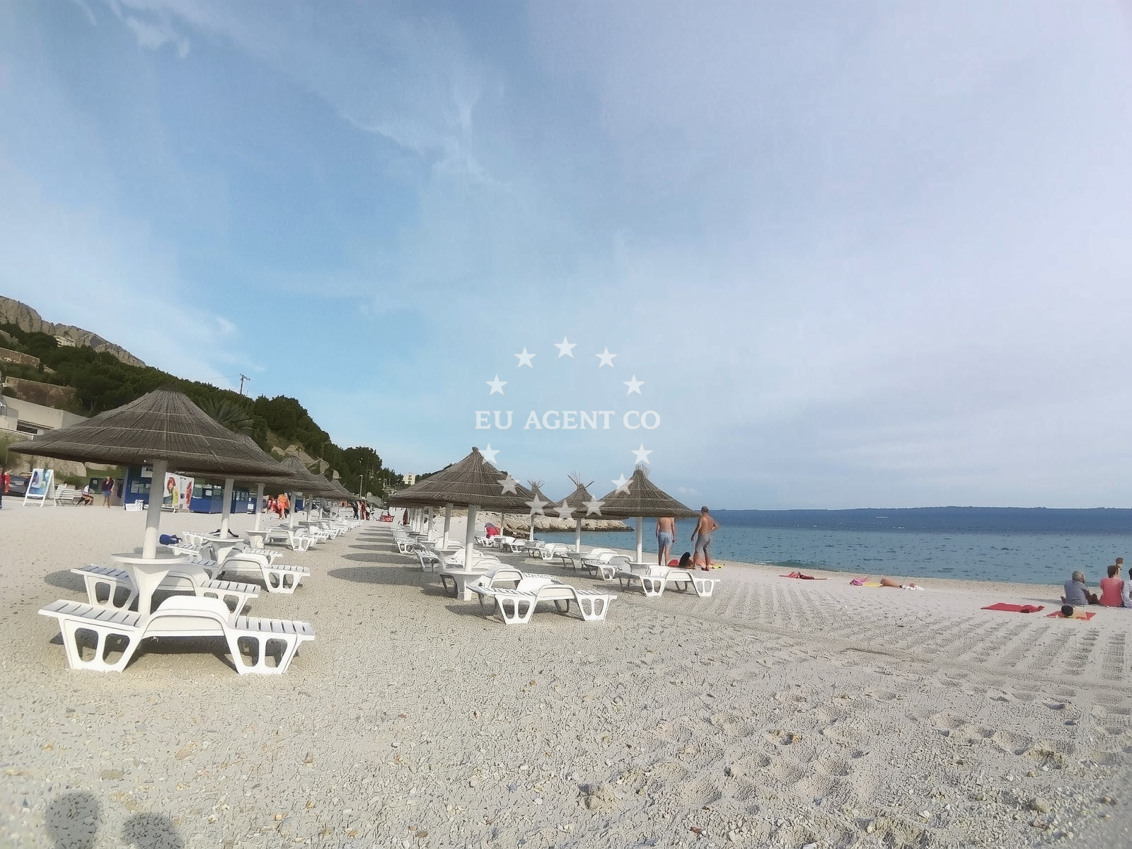 Additional view of Pebble beach in Omanusa ulica 3, Podstrana