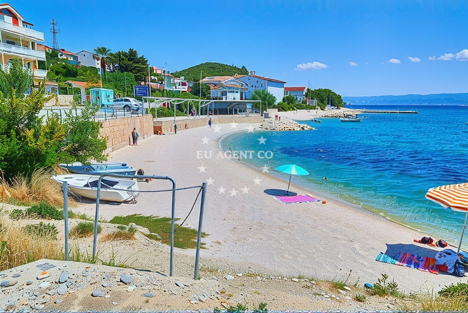 Additional view of Pebble beach in Omanusa ulica 3, Podstrana
