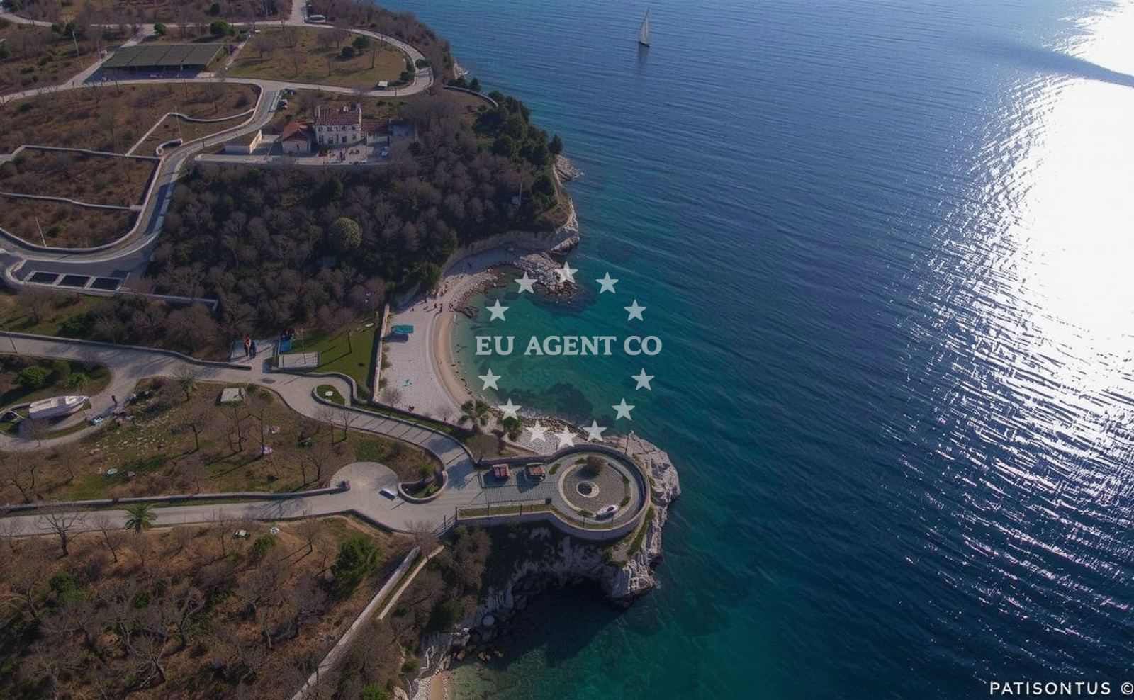 Additional view of Pekna beach in Jesenova 22, Selce