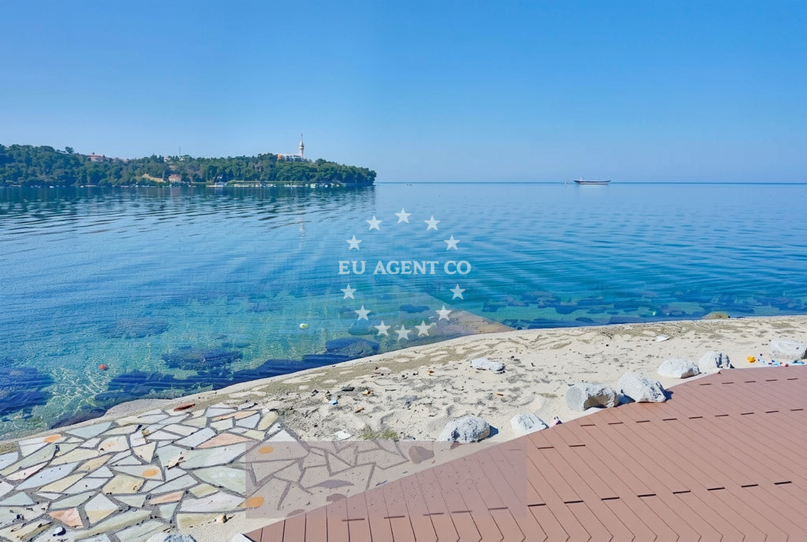 Additional view of Perentium beach in Zelena Laguna bb, Poreč