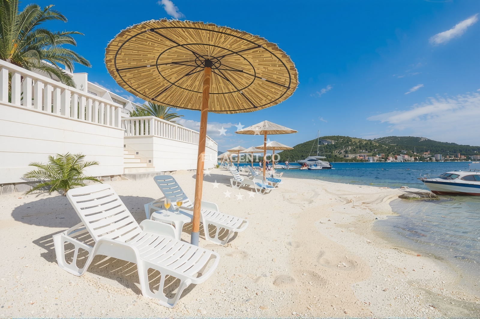 Additional view of Perla Beach