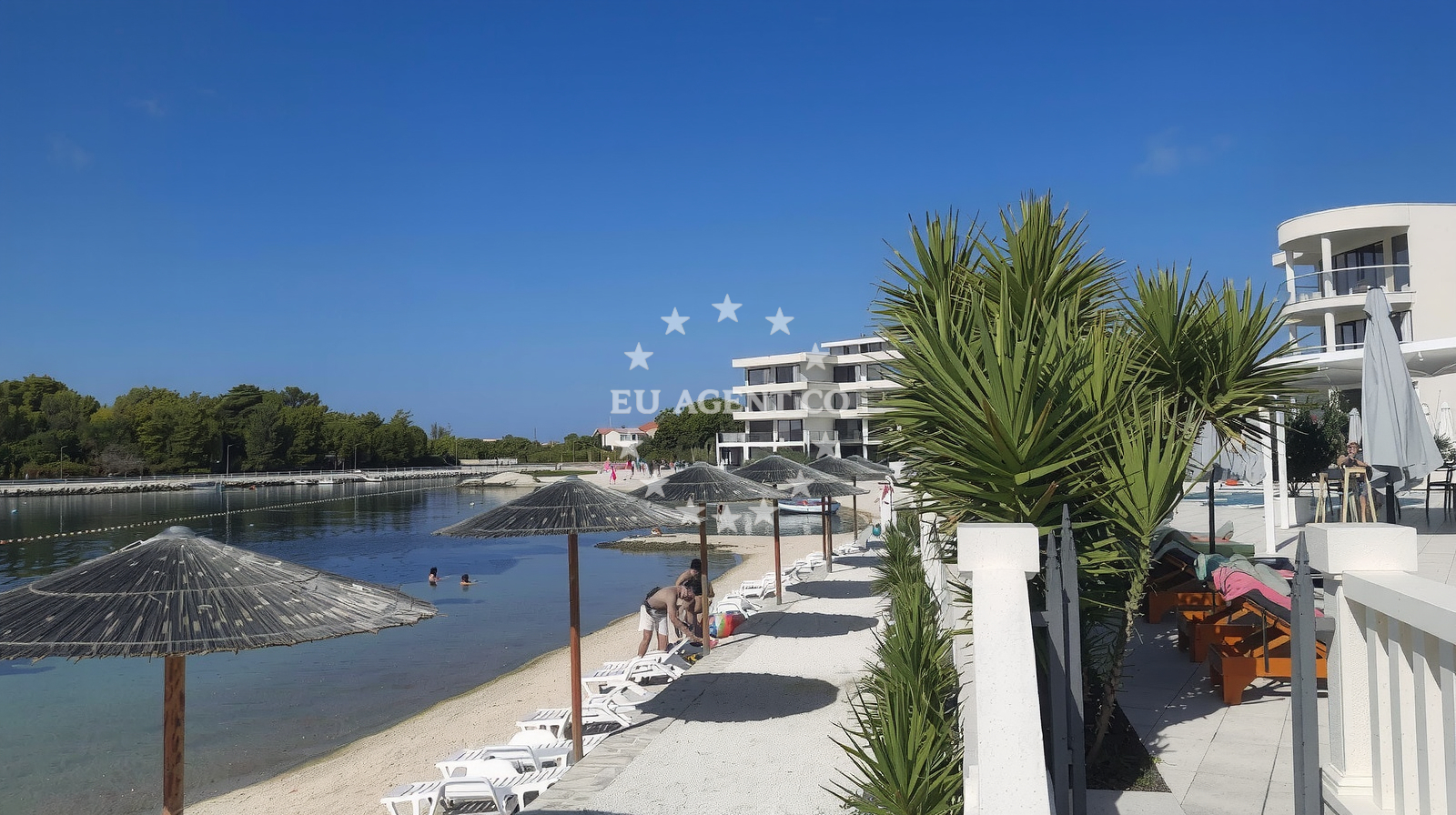 Additional view of Perla Beach
