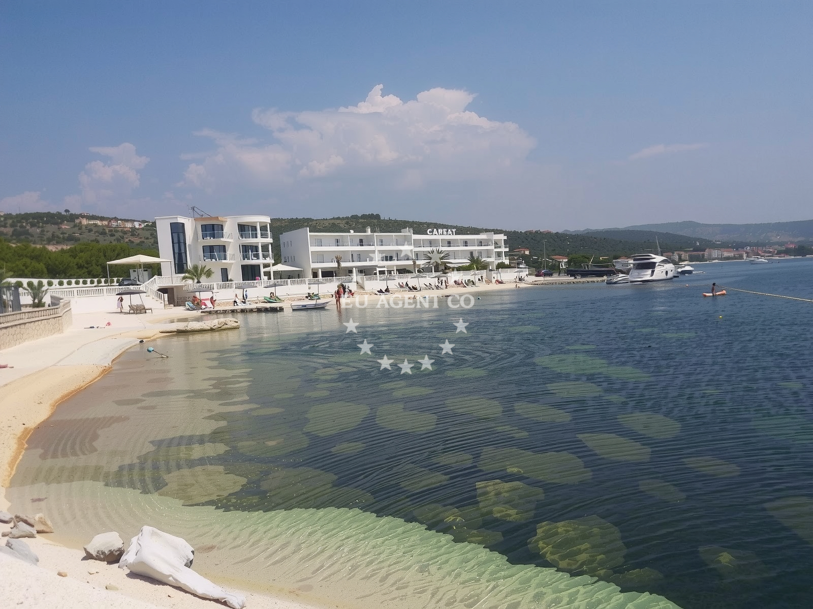 Additional view of Perla Beach