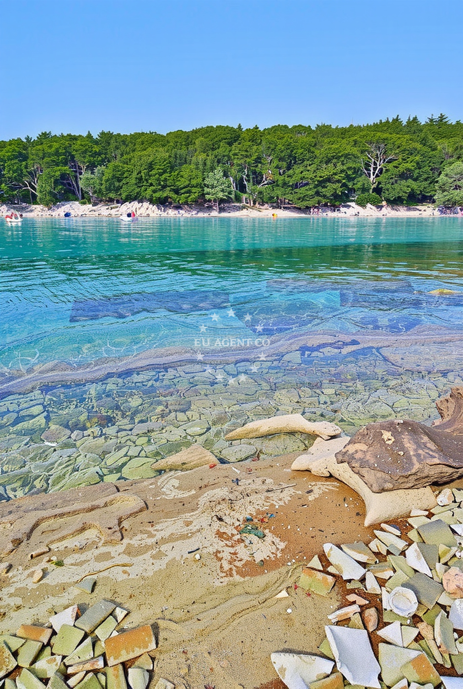 Additional view of Perna beach in Trajektna 28, Sućuraj
