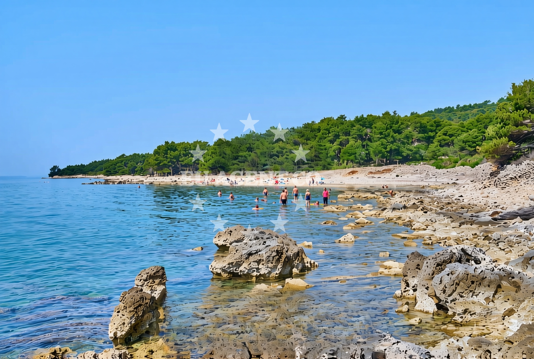 Shoreline and swimming area at Perna istok, Sućuraj (Hvar) Beach in Perna istok