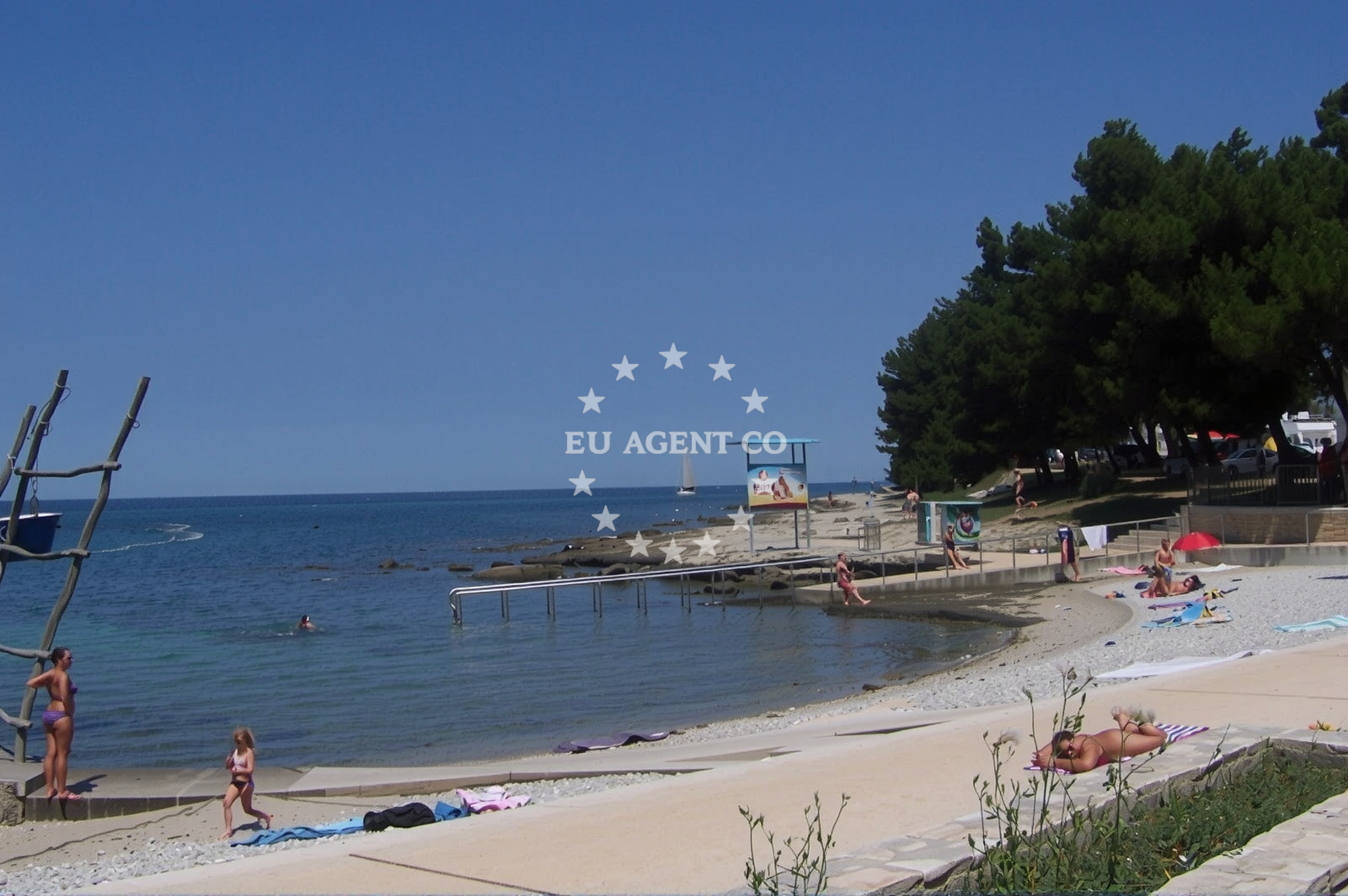 Additional view of Pineta beach in Pineta 1, Savudrija