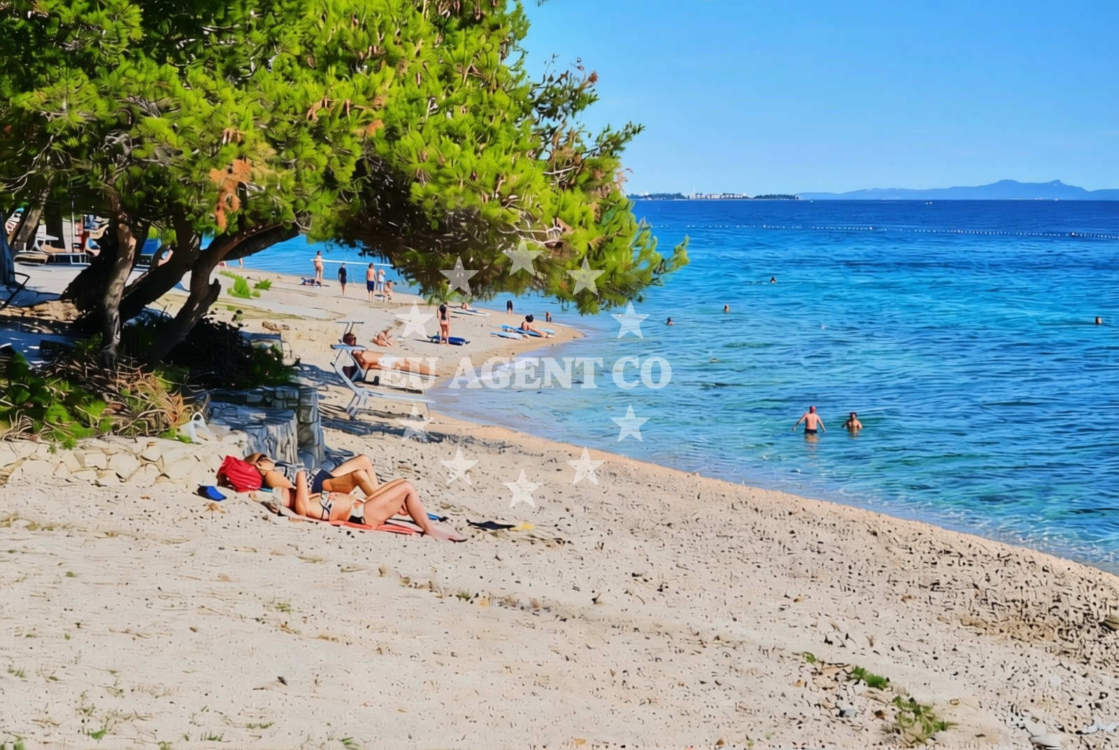 Overview of Pinija, Petrčane Beach in Pinija