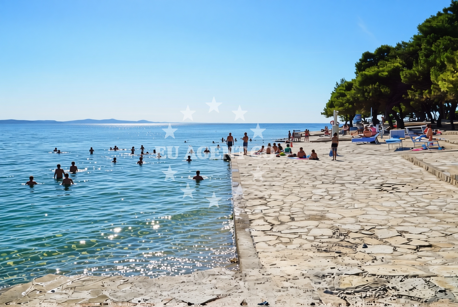 Beach facilities and surroundings at Pinija, Petrčane Beach in Pinija