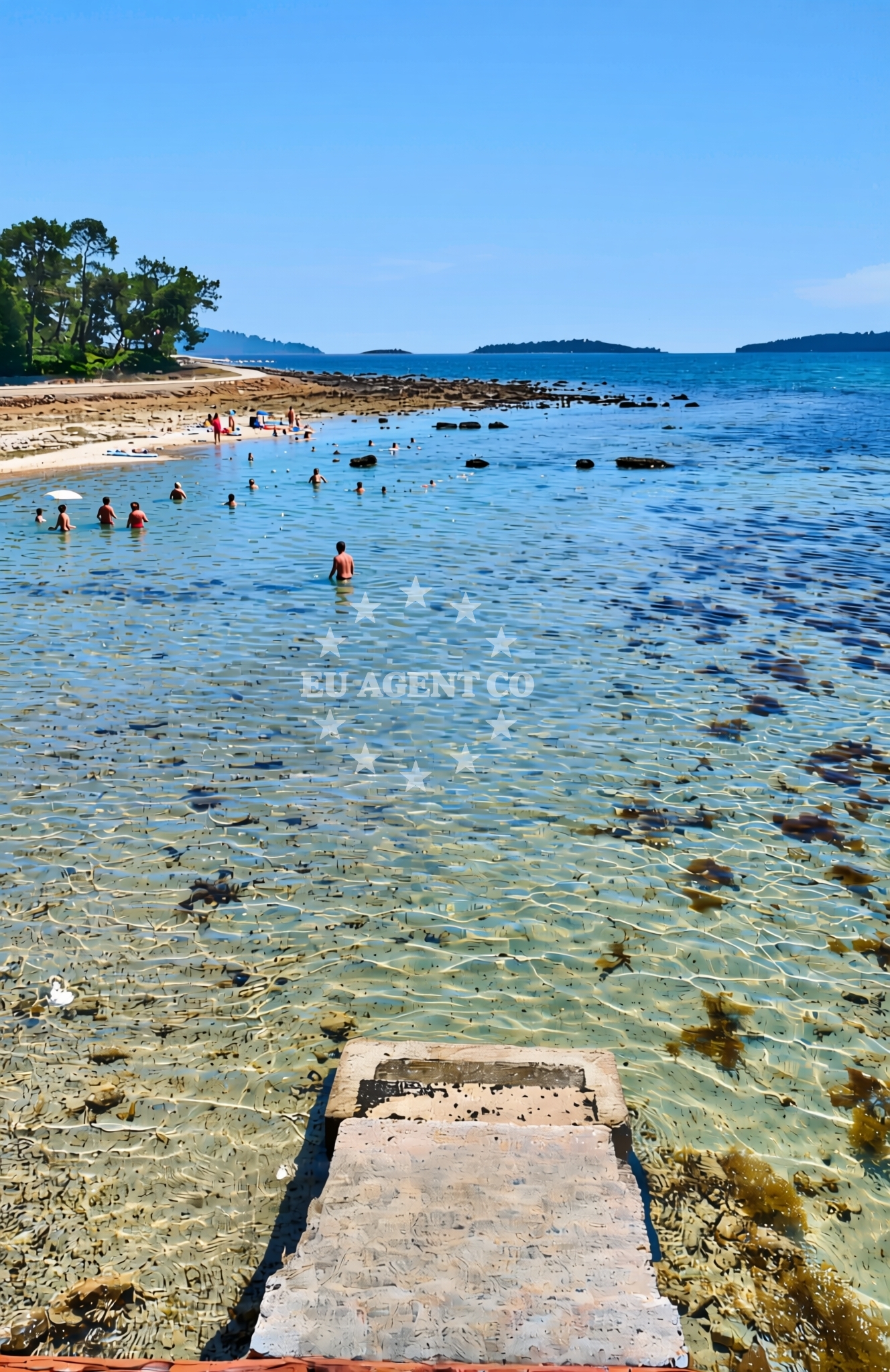 Additional view of Pješčana plaža, Krapanj (Krapanj) Beach in Pješčana plaža