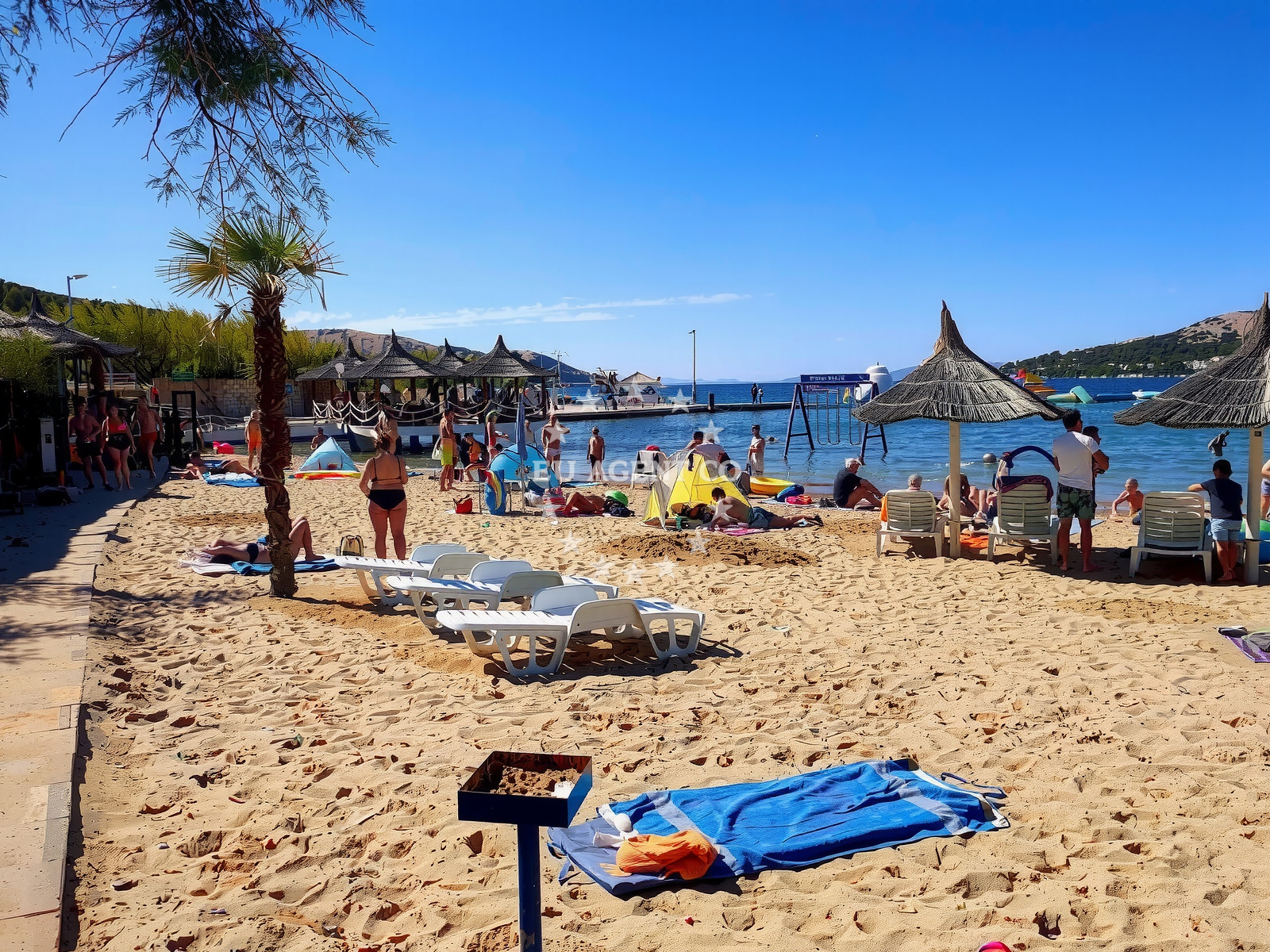 Additional view of Planjka Trincel beach in 7 Krnelje, Stara Novalja