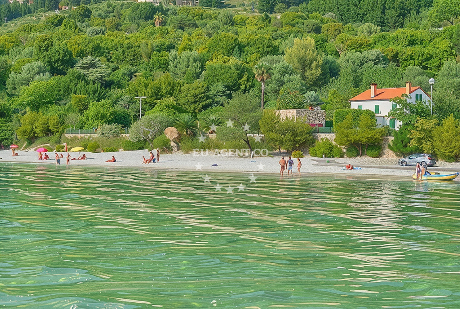 Additional view of Plat beach in Plat 18, Mlini