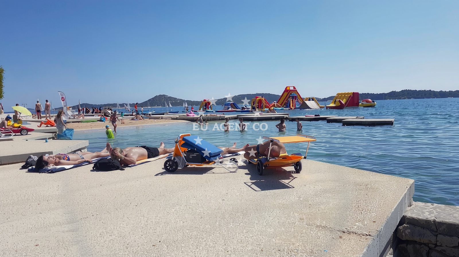 Additional view of Plava beach in 10 Ulica Blata, Vodice