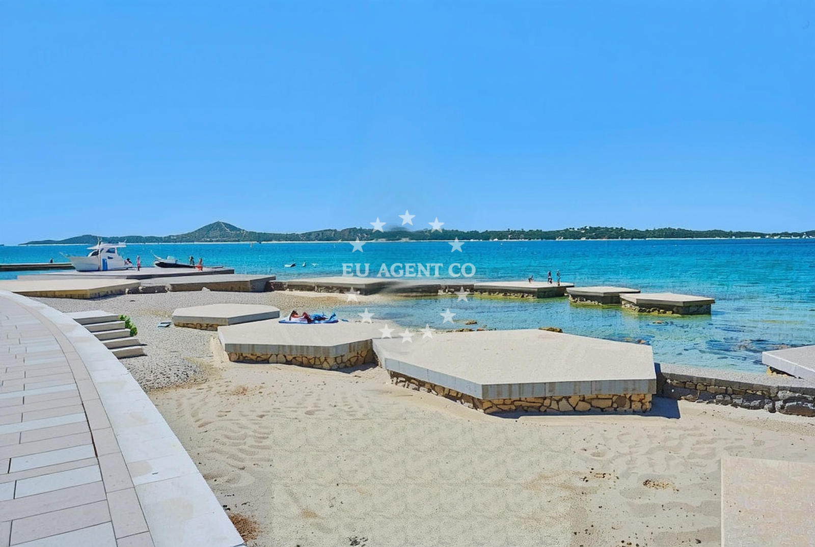 Additional view of Plava beach in 10 Ulica Blata, Vodice