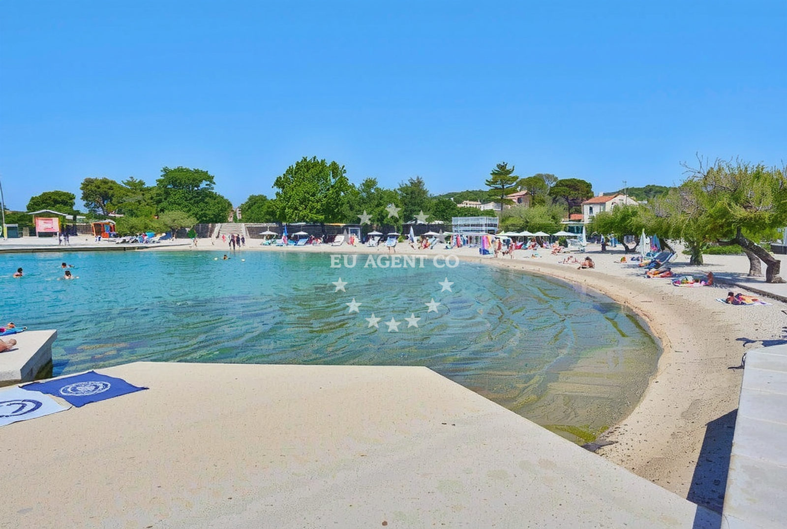 Additional view of Plava beach in 10 Ulica Blata, Vodice