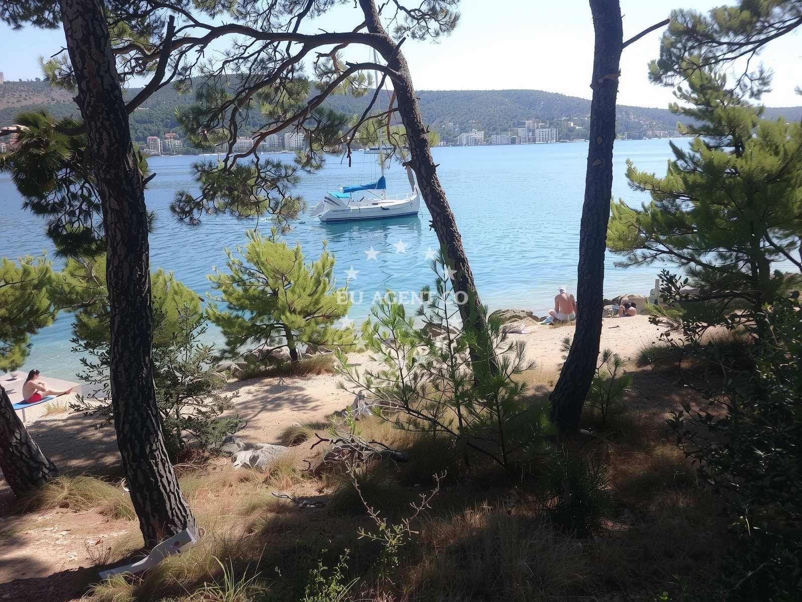 Sea and coastal view of Plaza ART in Trogirska 17, Rogoznica