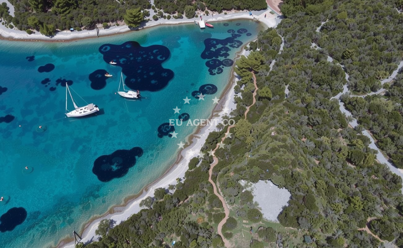 Beach facilities and surroundings at Plaza Balvanida in Obrada Hrgovića 36, Veli Lošinj