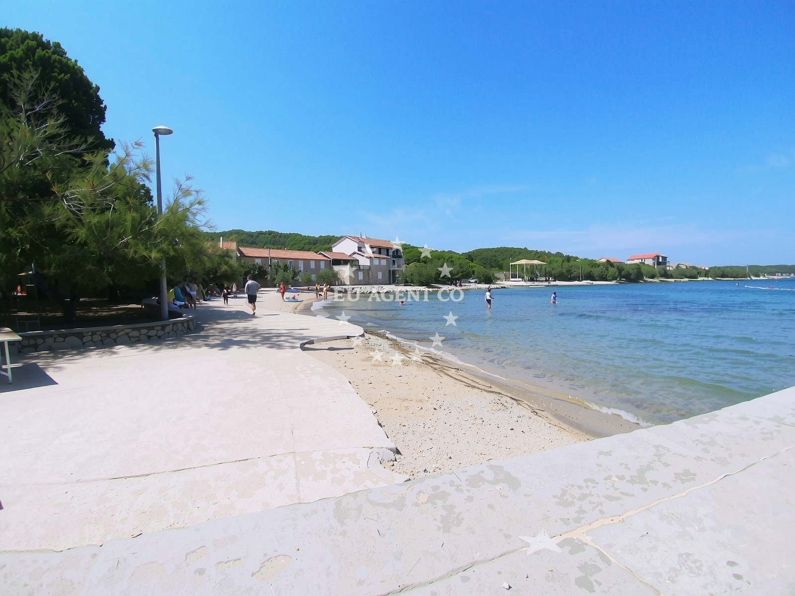 Additional view of Plaza Banj in II ulica br. 15, Ždrelac