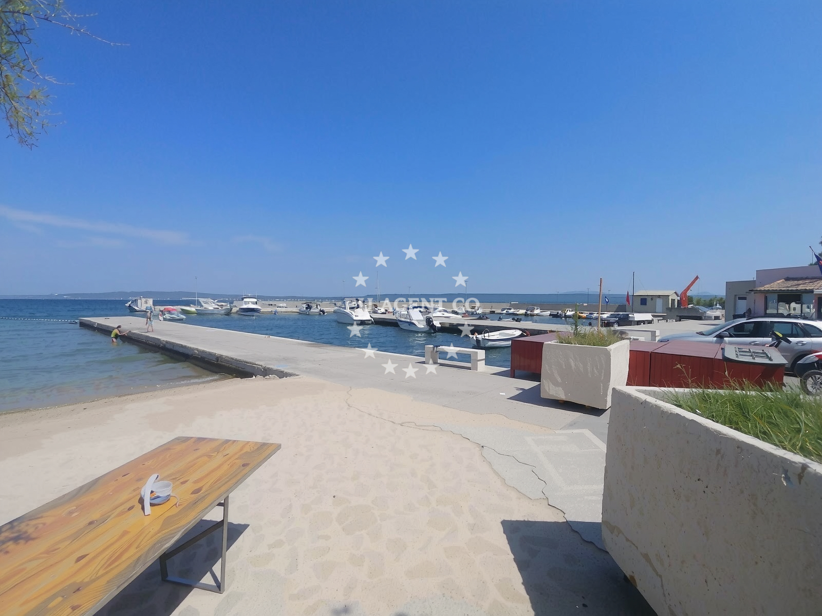 Additional view of Plaza Banj in II ulica br. 15, Ždrelac