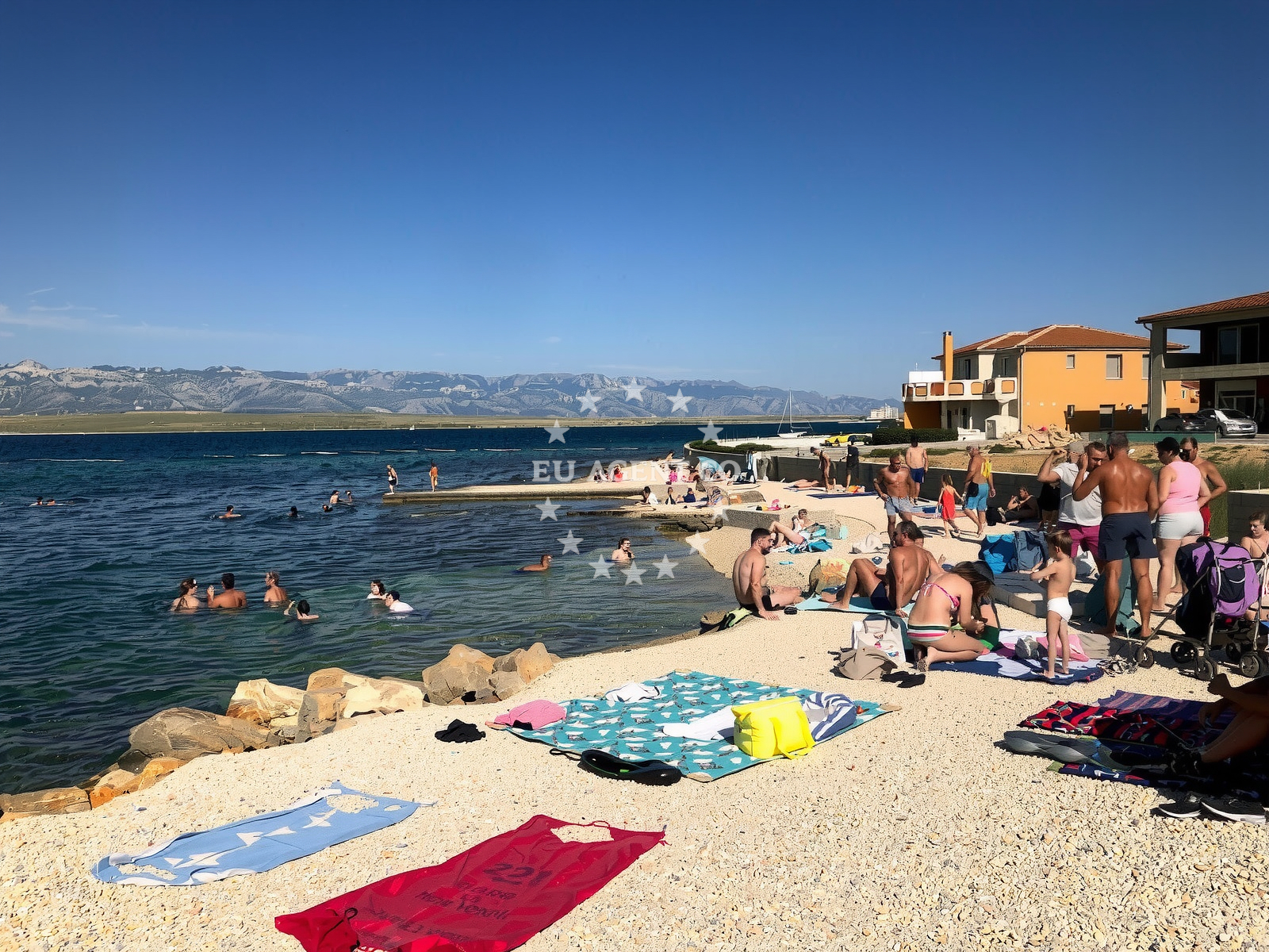 Shoreline and swimming area at Plaza Brdonja in 9 Ulica Brdonja XIII, Vir
