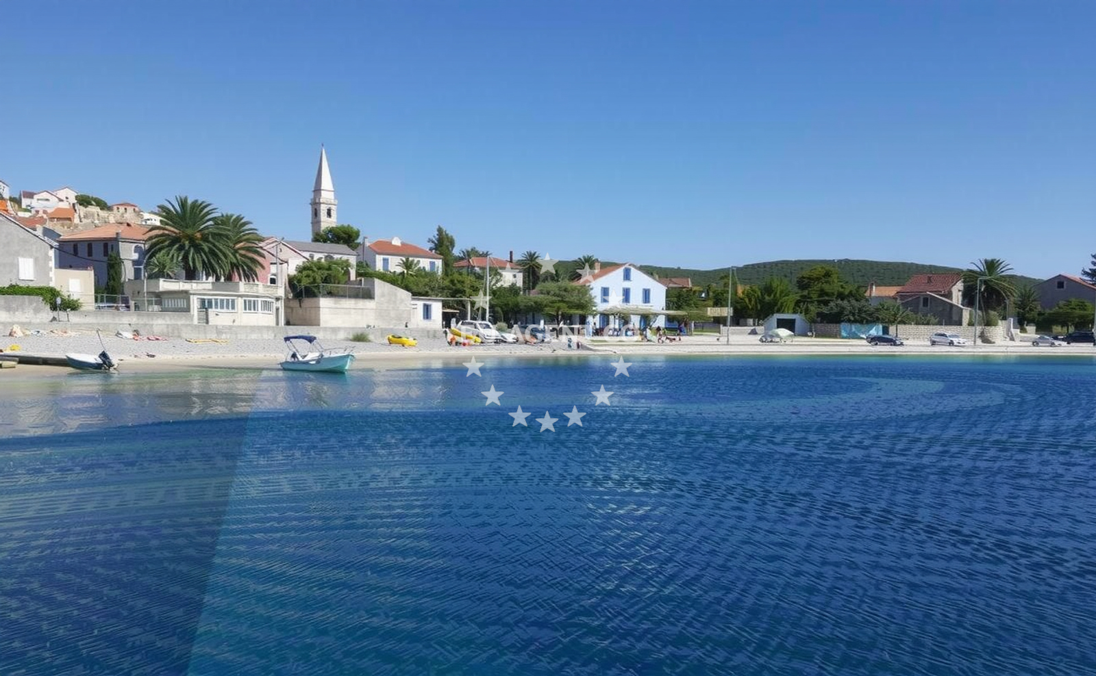Beach facilities and surroundings at Plaza Centrala Unije in Unije 95, Unije