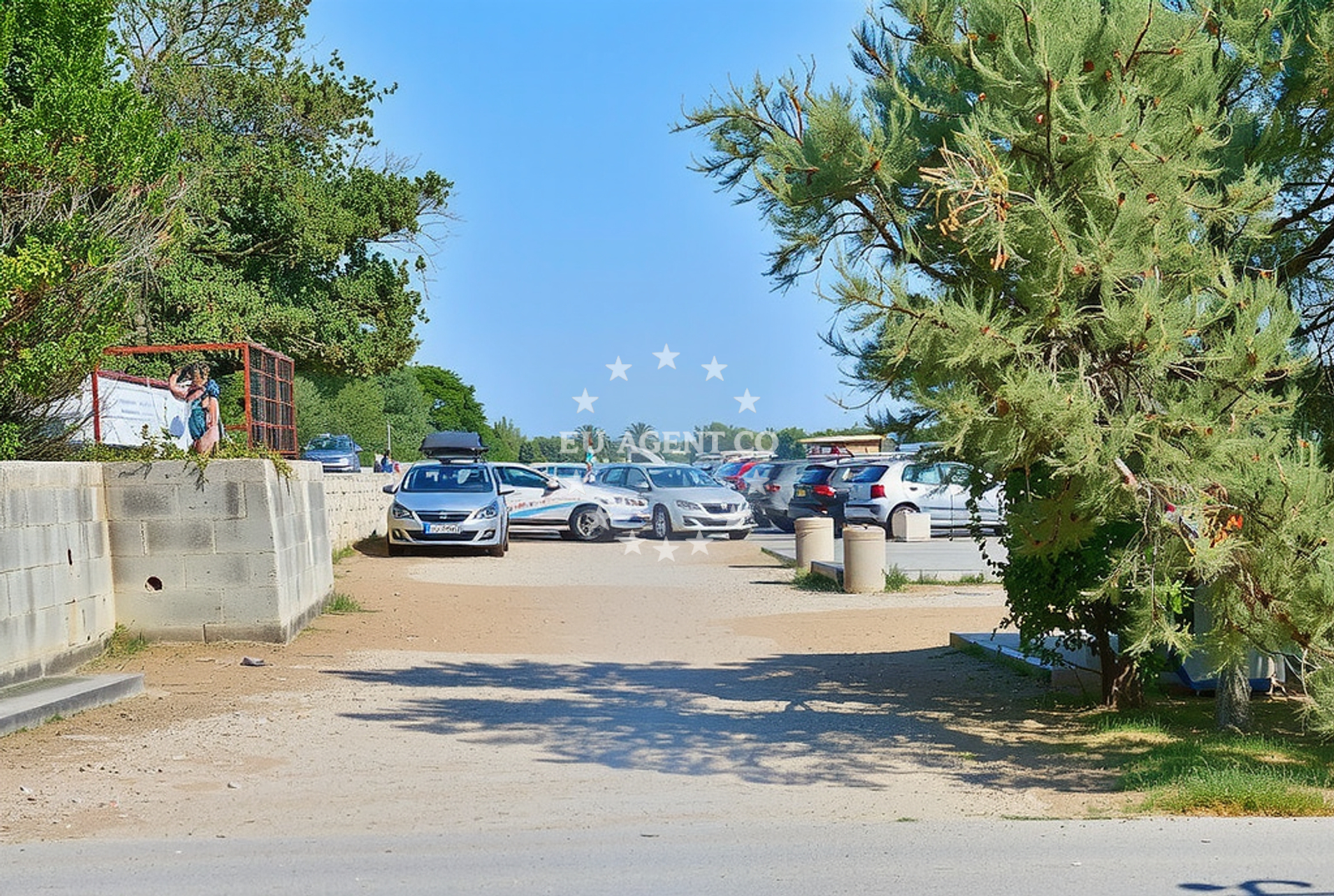 Additional view of Plaza Duzica in , Tkon