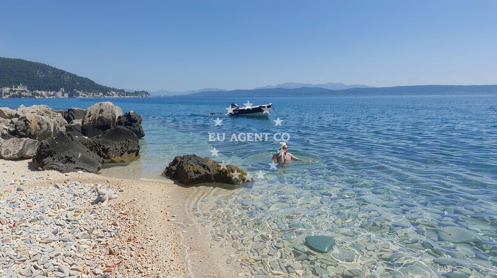 Beach facilities and surroundings at Plaza Frara in , Podgora