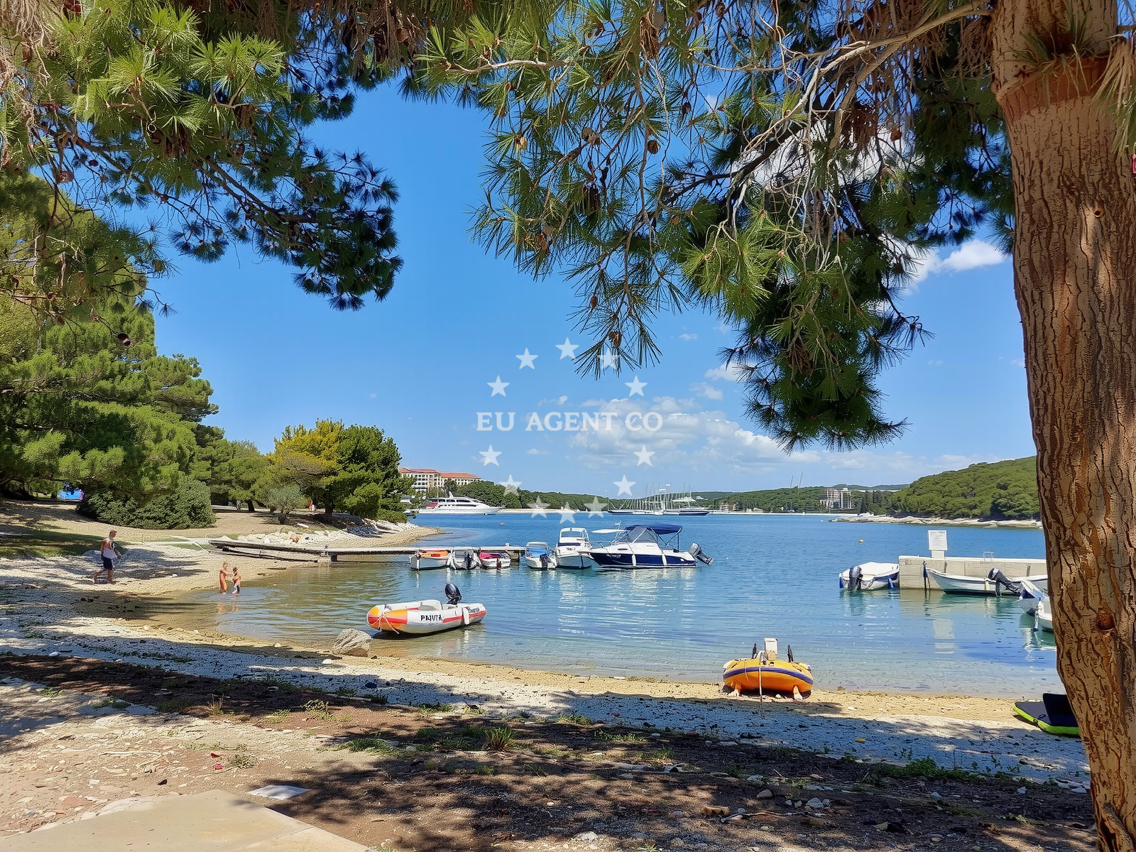 Additional view of Plaza Fratarski Otok in 69 Indije, Banjole