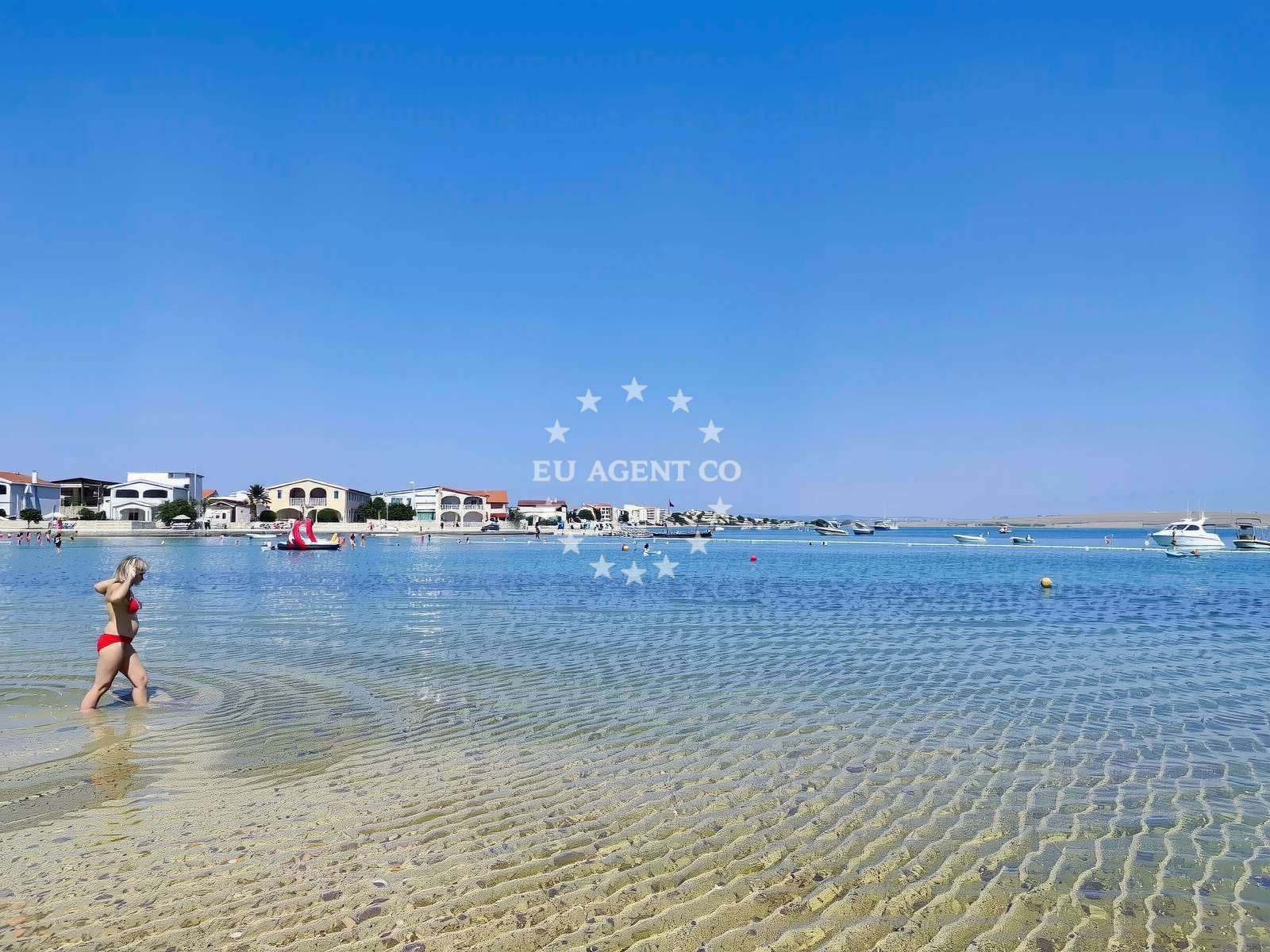 Sea and coastal view of Plaza Gornja Prezida in Ulica Virić II 3, Vir