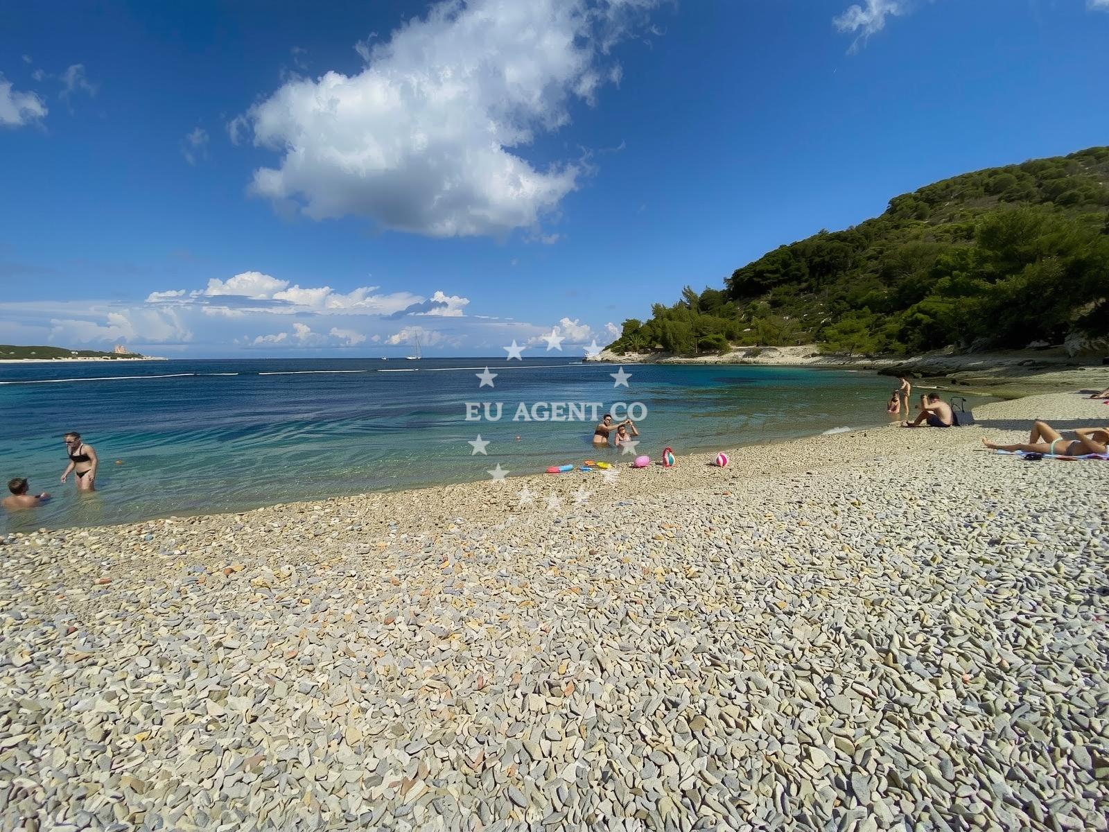 Additional view of Plaza Grandovac in Otok Host 1, Vis