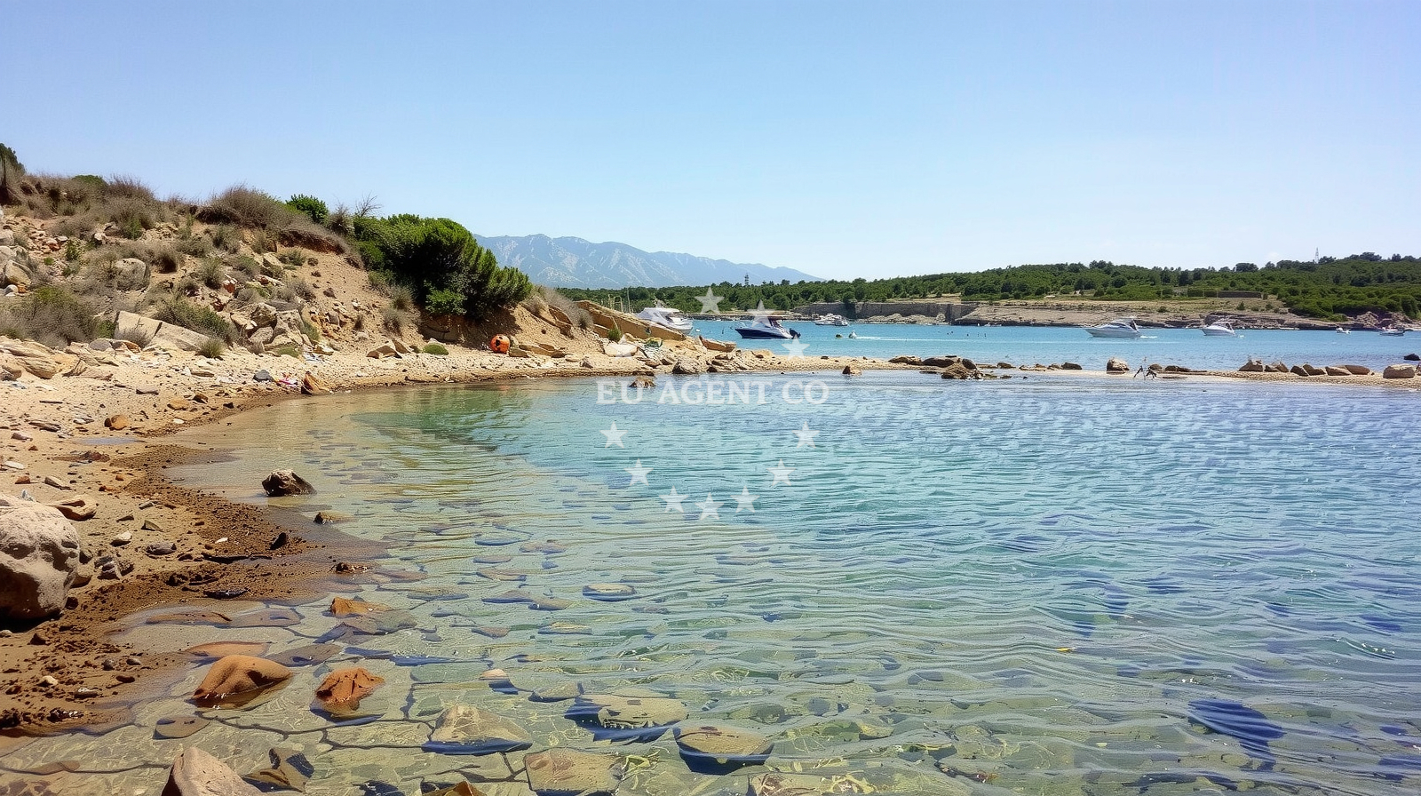 Shoreline and swimming area at Plaza Kunjka in Lopar 30 A, Lopar
