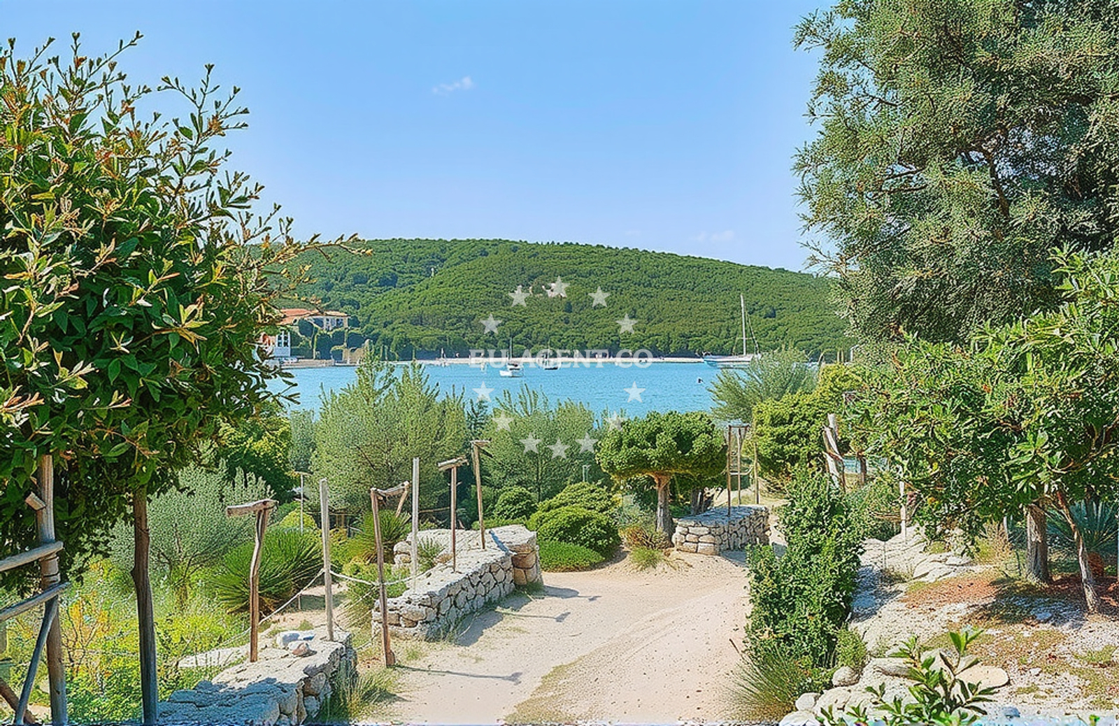 Additional view of Plaza Liski in Ćunski, Mali Lošinj