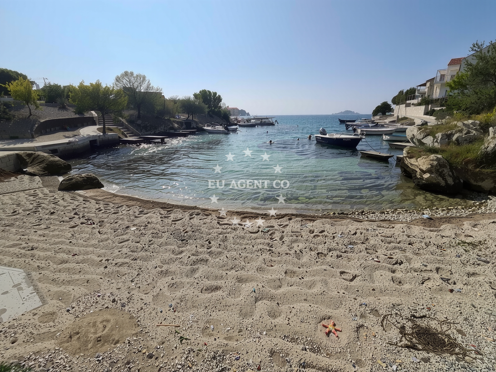 Shoreline and swimming area at Plaza Lozica in Lozica II 1b, Rogoznica