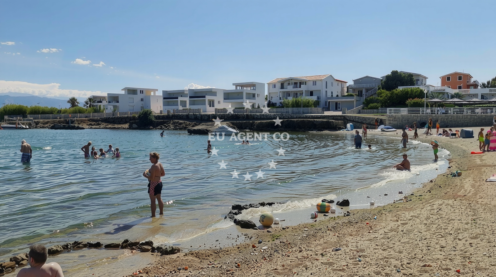 Shoreline and swimming area at Plaza Lozice in 5 Put Biskupljače, Vir