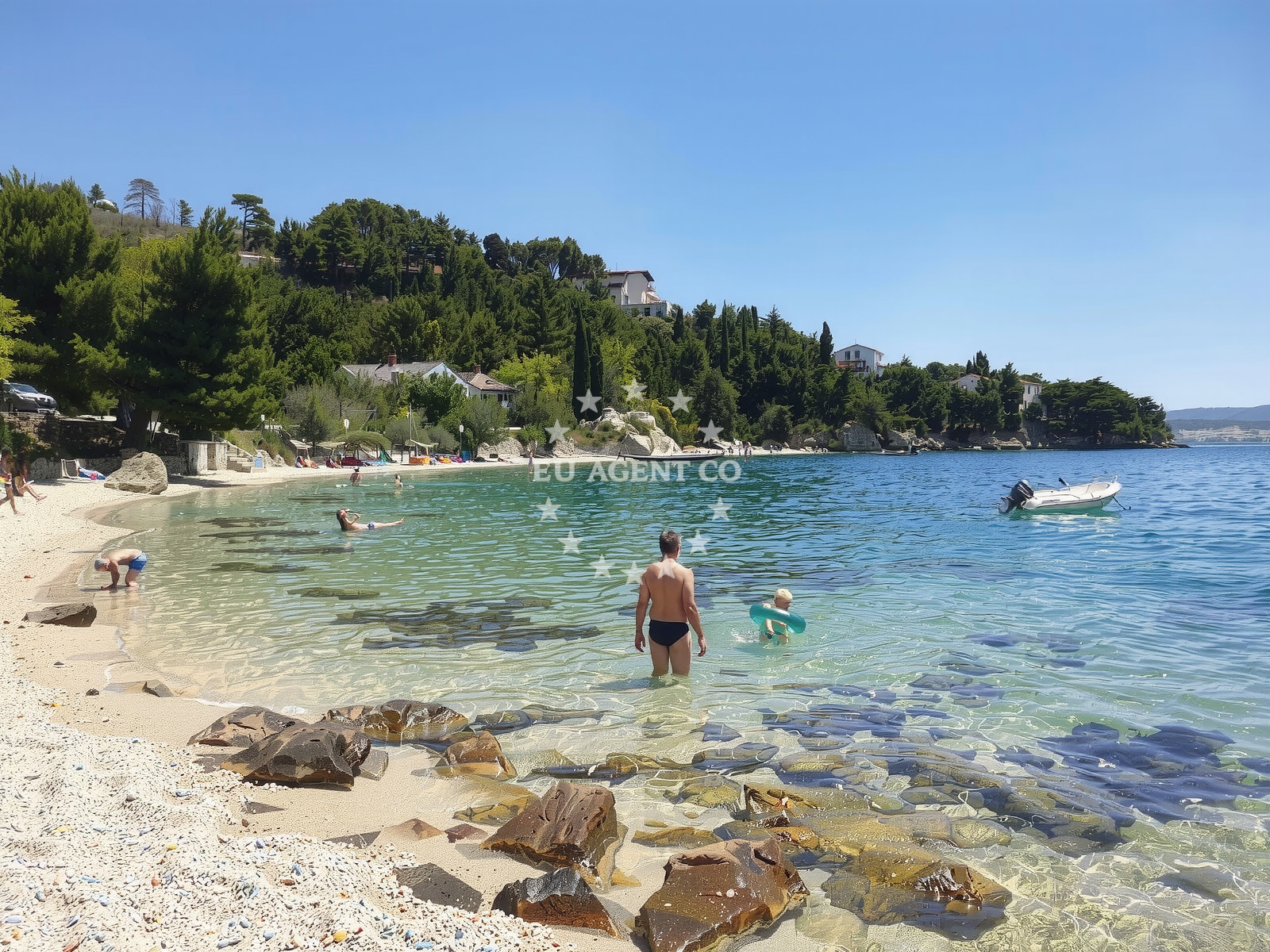 Sea and coastal view of Plaza Mala Luka in 6 Put Nemire, Omiš