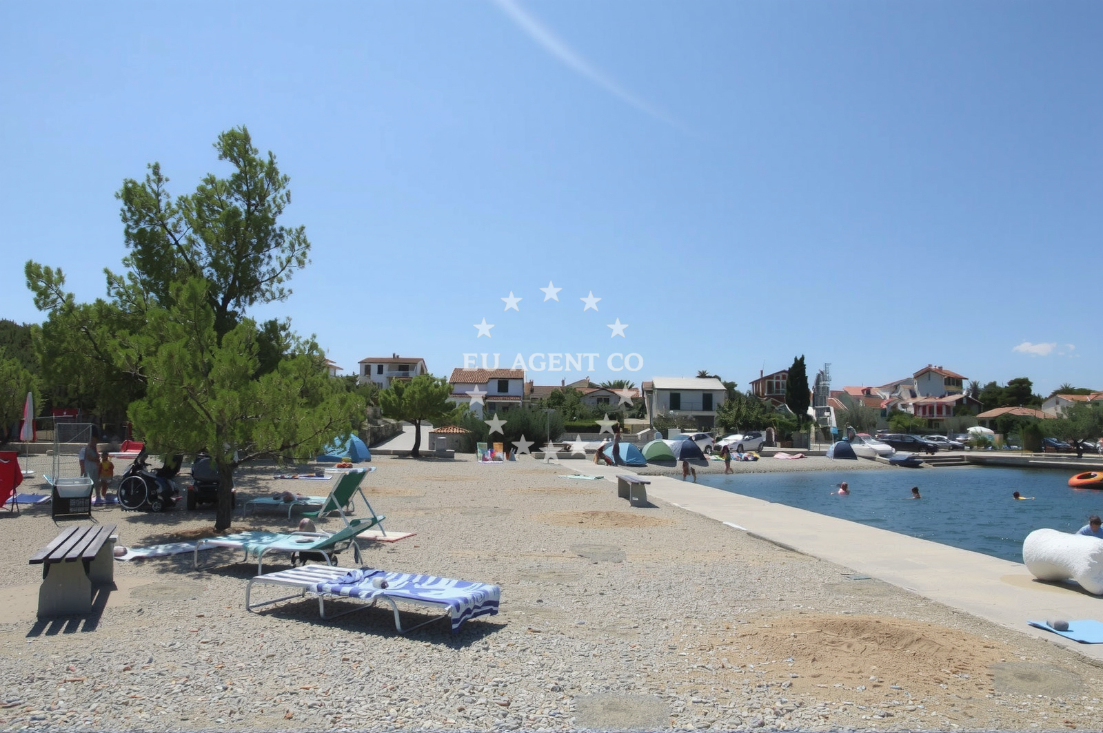 Additional view of Plaza Mali Zdrelac in Ždrelac, Ždrelac