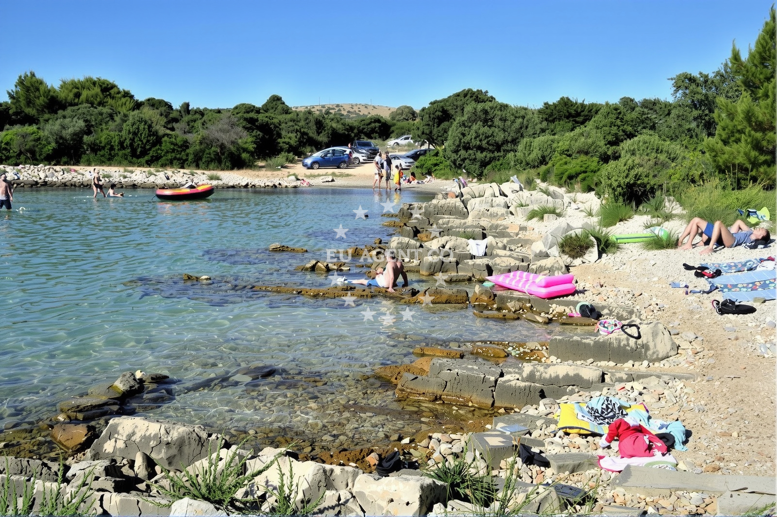 Sea and coastal view of Plaza Meka in 21 Put Torova, Vir
